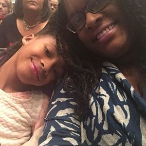 Meet your Posher, Synithia